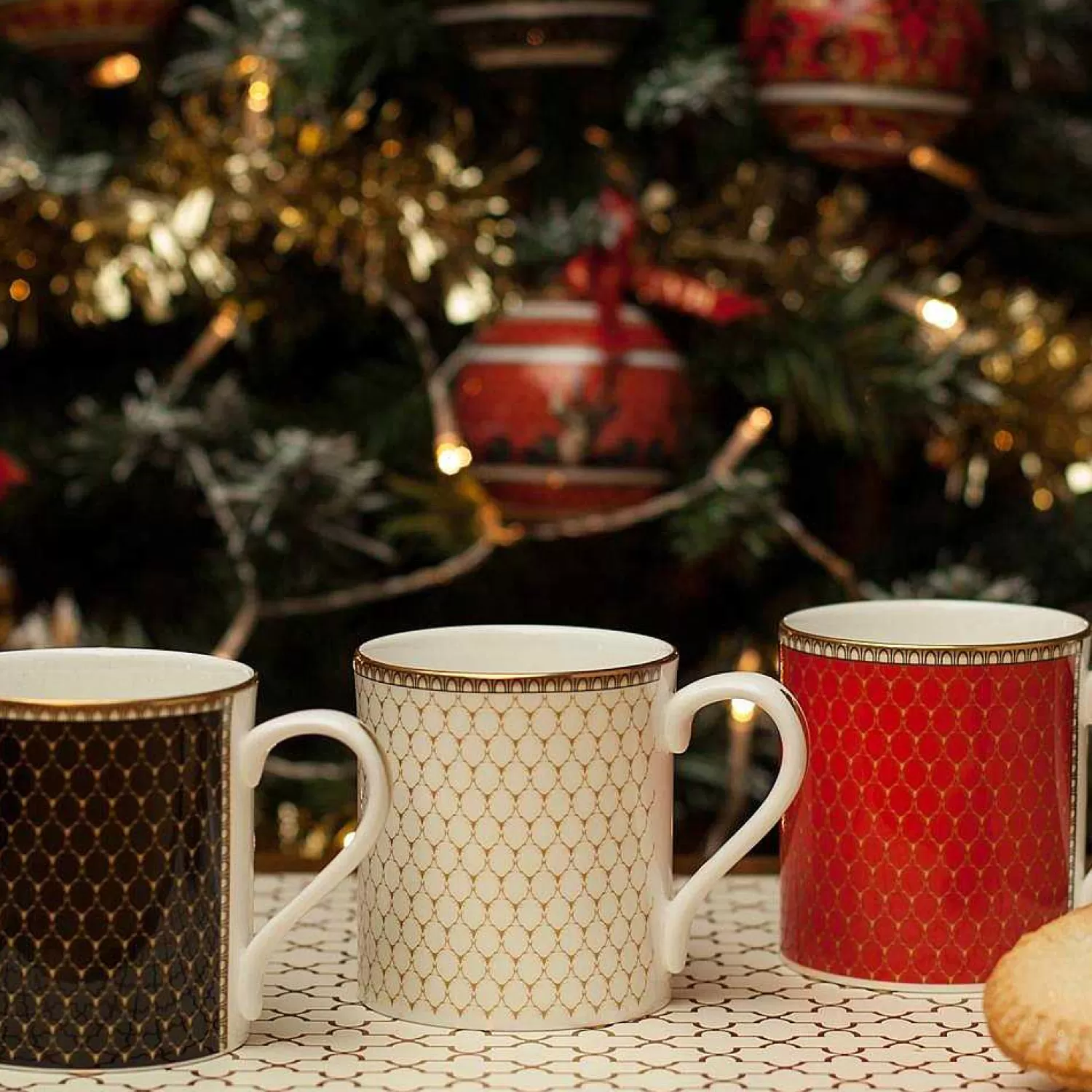 Halcyon Days Antler Trellis Fine Bone China Ivory Mug | Flash Sale