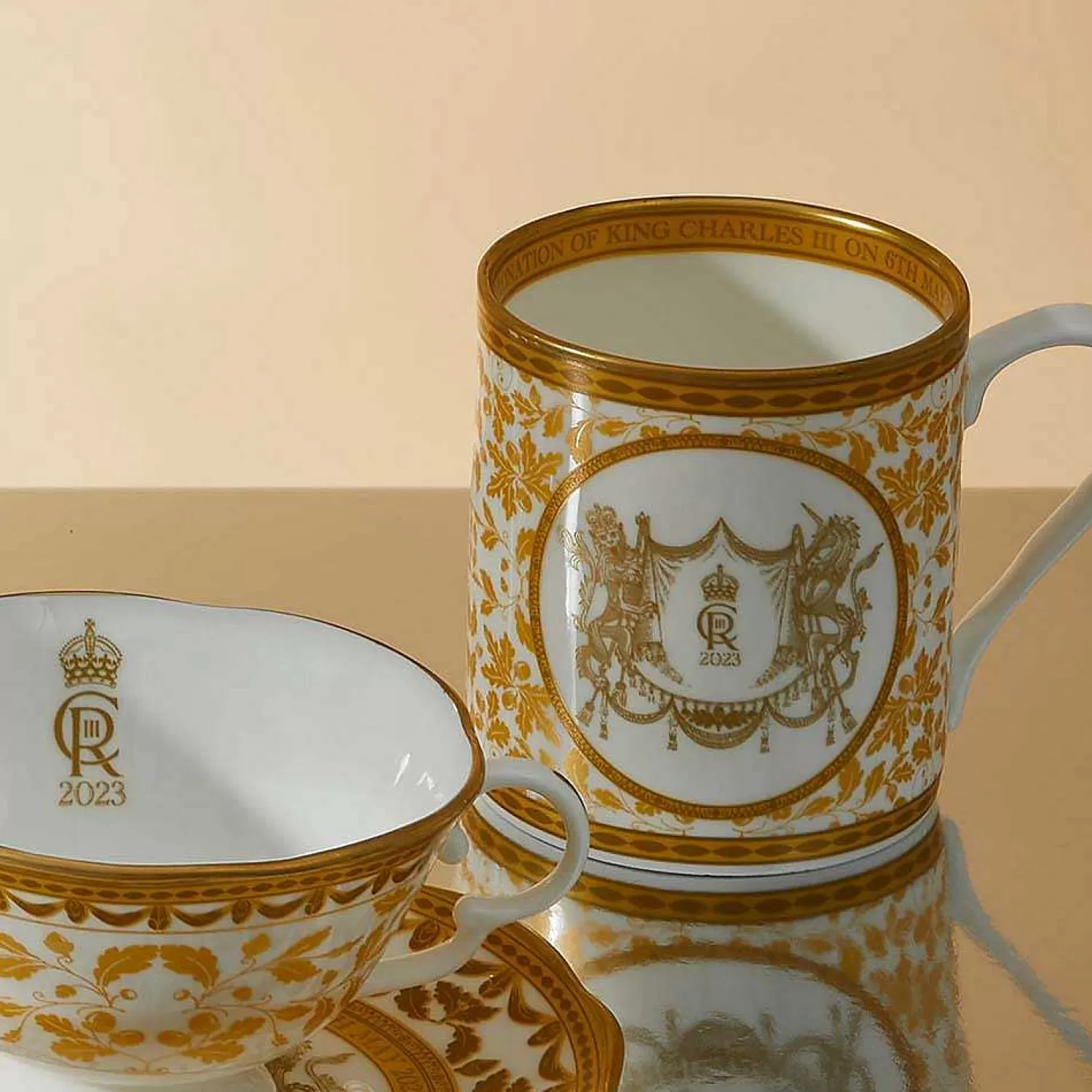 Halcyon Days Coronation Gold English Fine Bona China Mug | Cheap
