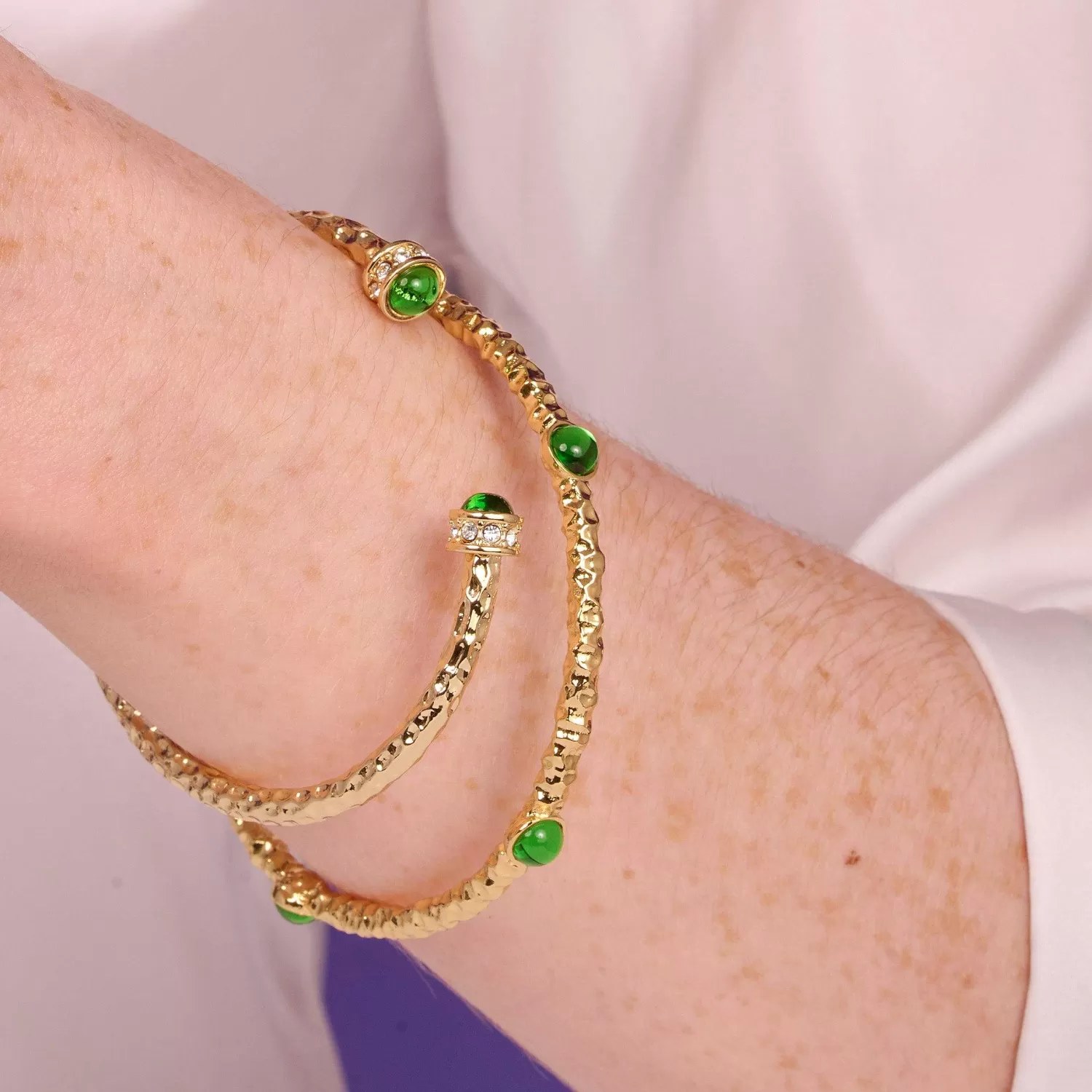 Halcyon Days Hammered Torque Emerald & Gold Bangle | Shop