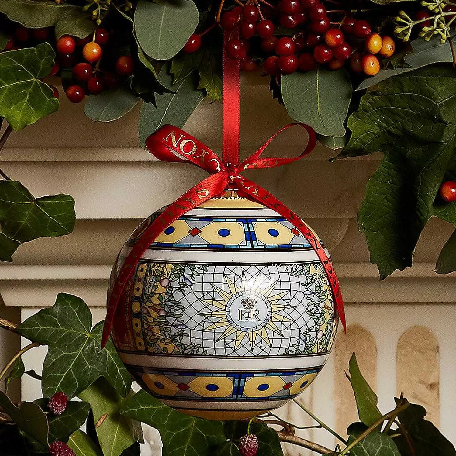 Halcyon Days The Sanctuary Window Of The Chapel Royal Bauble | Fashion